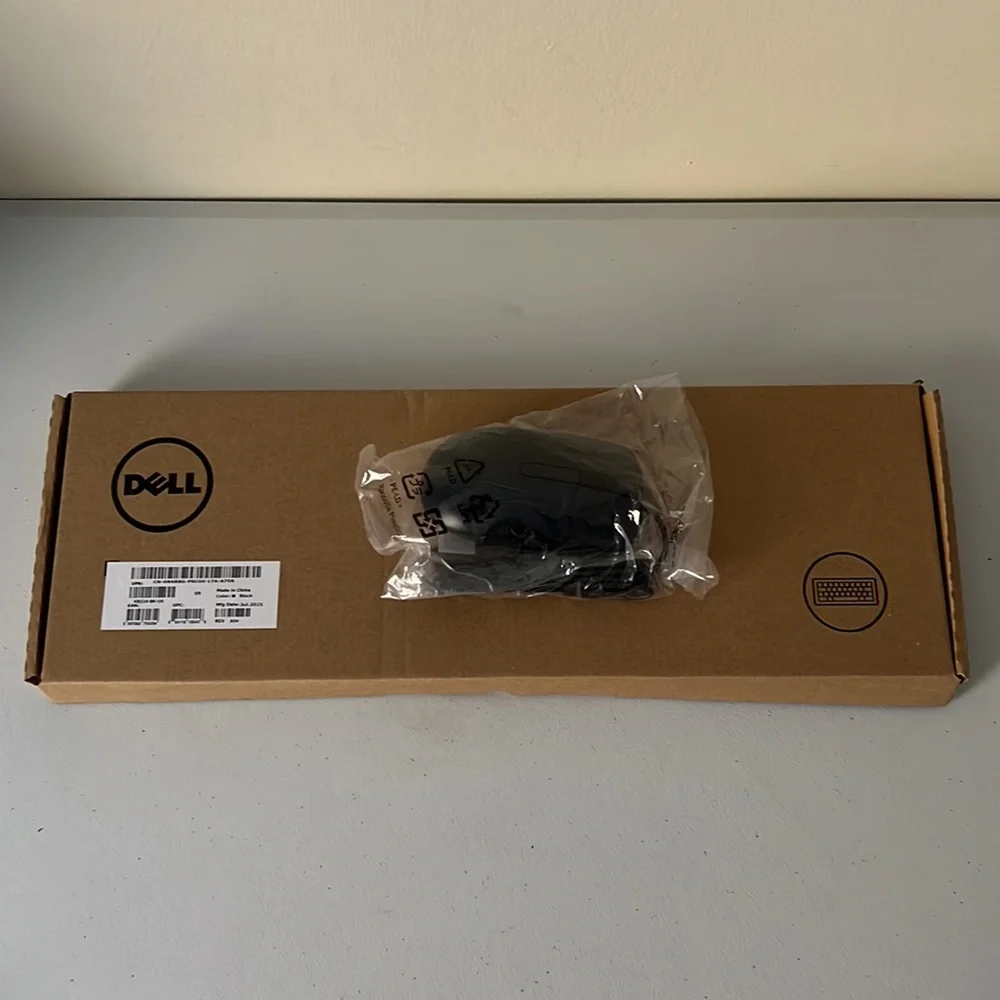 Brand New Dell Wired USB Keyboard and Mouse